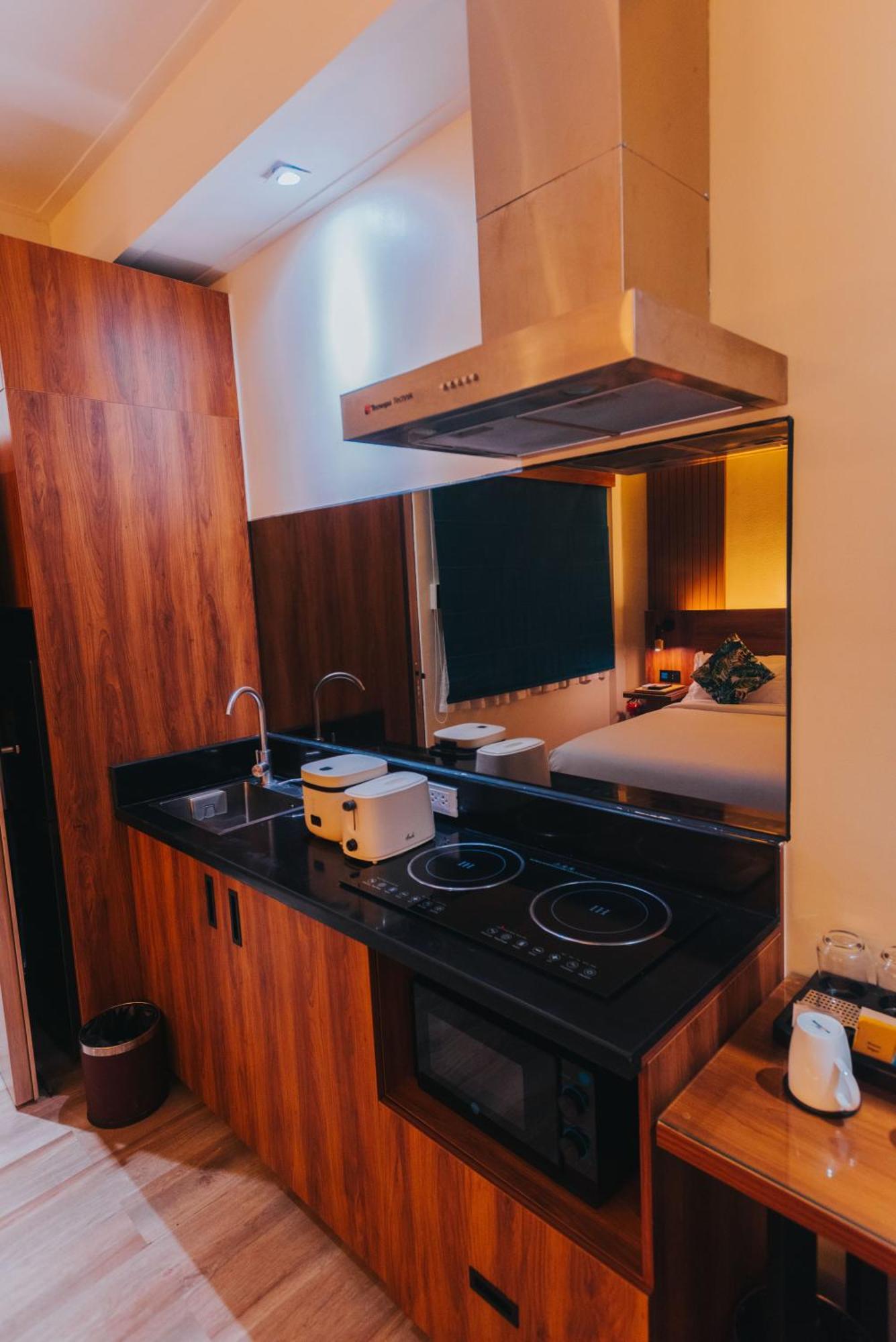 Surestay Studio By Best Western Clarkview Angeles City Ngoại thất bức ảnh