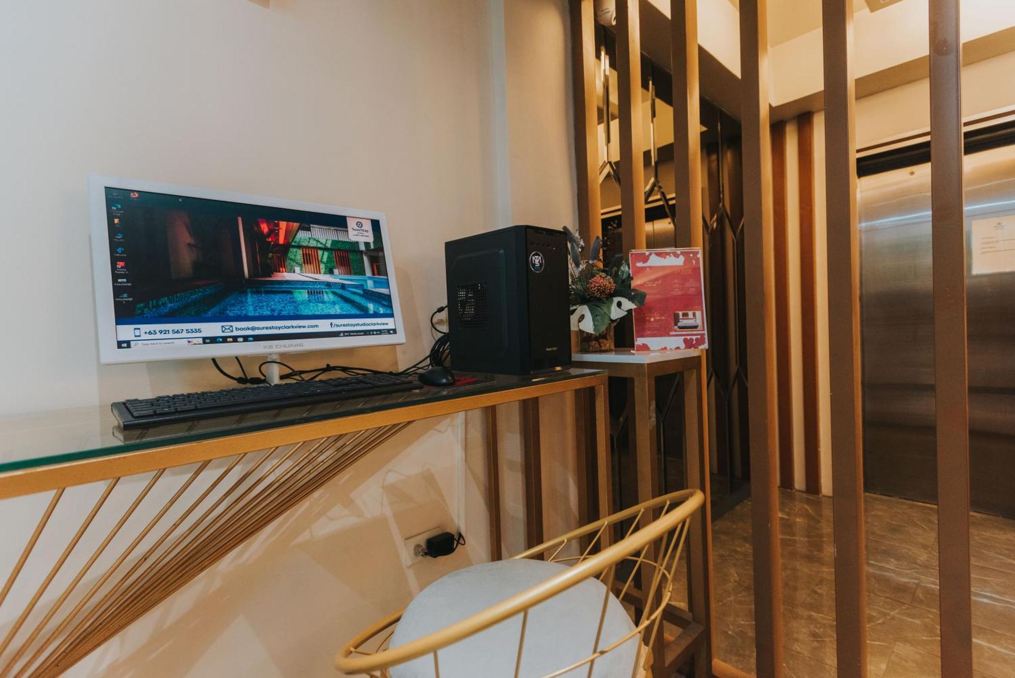 Surestay Studio By Best Western Clarkview Angeles City Ngoại thất bức ảnh